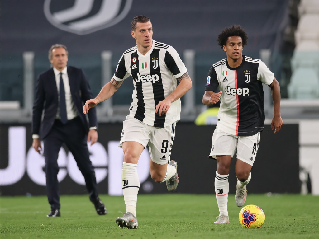 利物浦对阵热刺：热刺仅需平局即可进决赛，利物浦能否阻击？