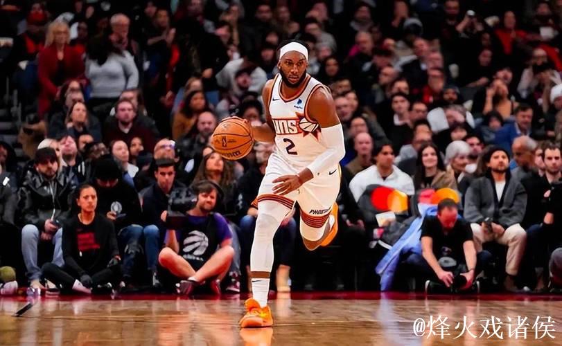 奥科吉第三节高效表现:11分3篮板命中率惊人 奥科吉第三节高效表现:11分3篮板命中率惊人